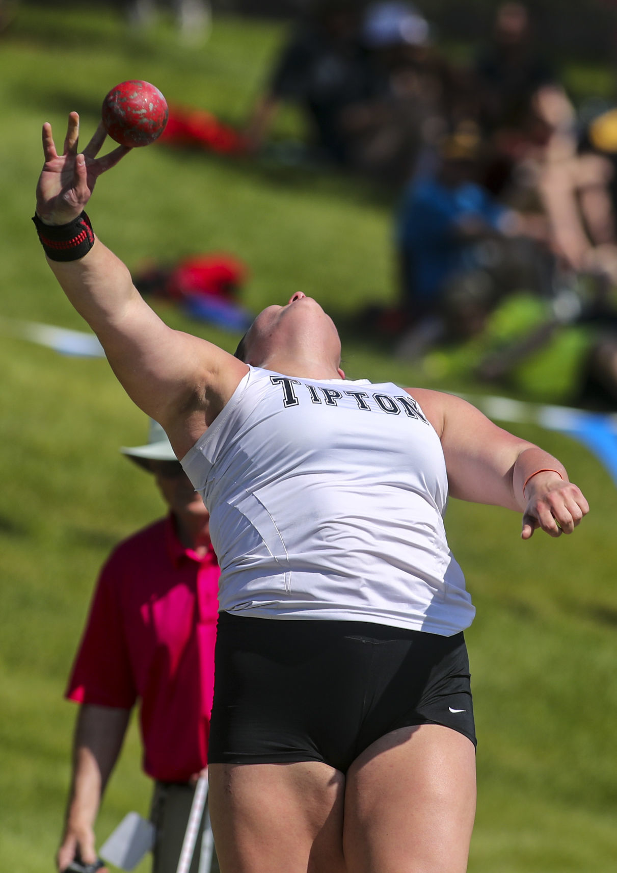 051619-qct-spt-iowa-state-track-013